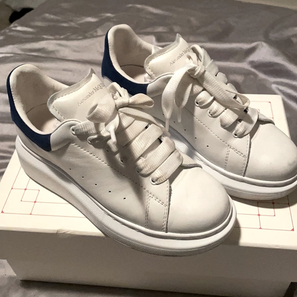 Alexander McQUEEN suede oversize sneakers